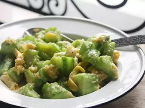 三妮吃瓜,揭秘娱乐圈背后的那些事儿