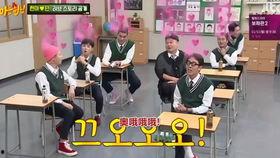 看情侣打架吃瓜现场,围观群众现场吃瓜