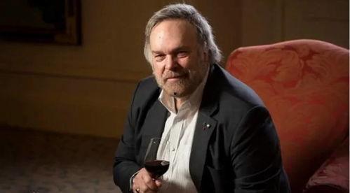 吃瓜罗伯特先生,吃瓜罗伯特先生的趣味生活揭秘