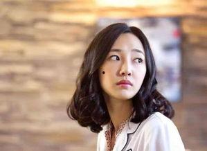 扮丑吃瓜小说,吃瓜群众的逆袭传奇