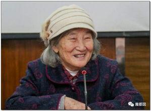 珍珠奶奶吃瓜,揭秘她吃瓜的奥秘与智慧