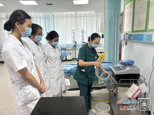 医院护理实习吃瓜,揭秘护理日常点滴