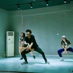 廊坊跳舞视频吃瓜事件,网络舆论下的吃瓜众生相