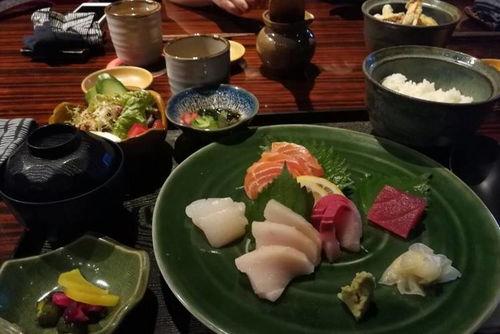 宾馆工作吃瓜,揭秘酒店员工的生活点滴