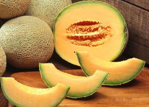 吃哈密瓜怎么吃快