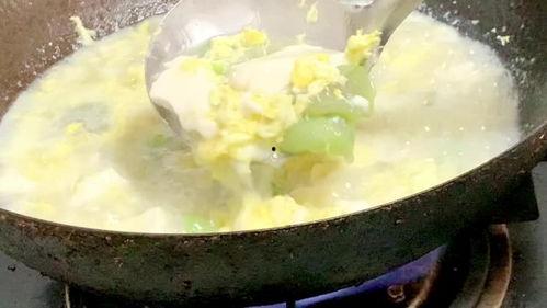 华子爱美食吃瓜,吃瓜品鉴，尽享人间美味